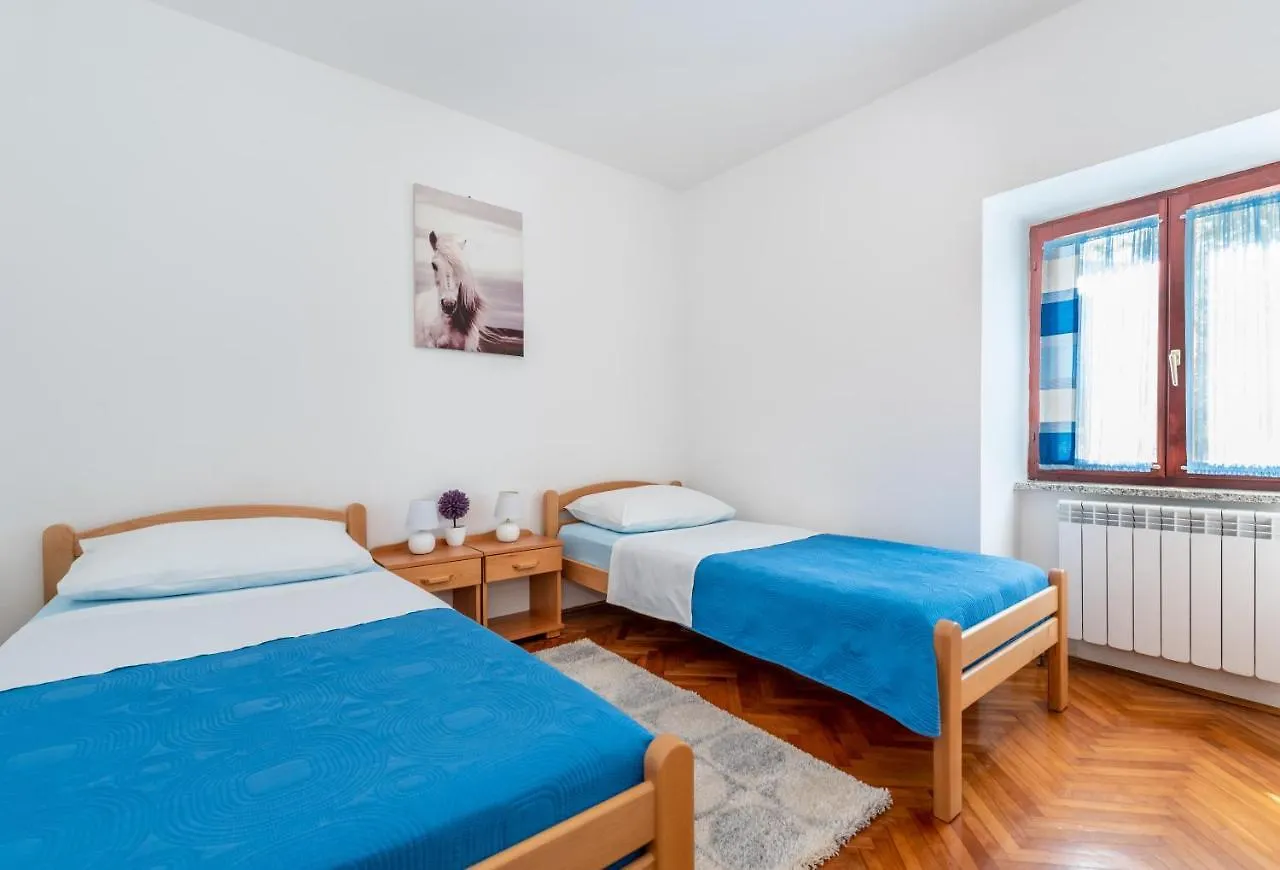 Apartmani Antonija Vozilici Apartment